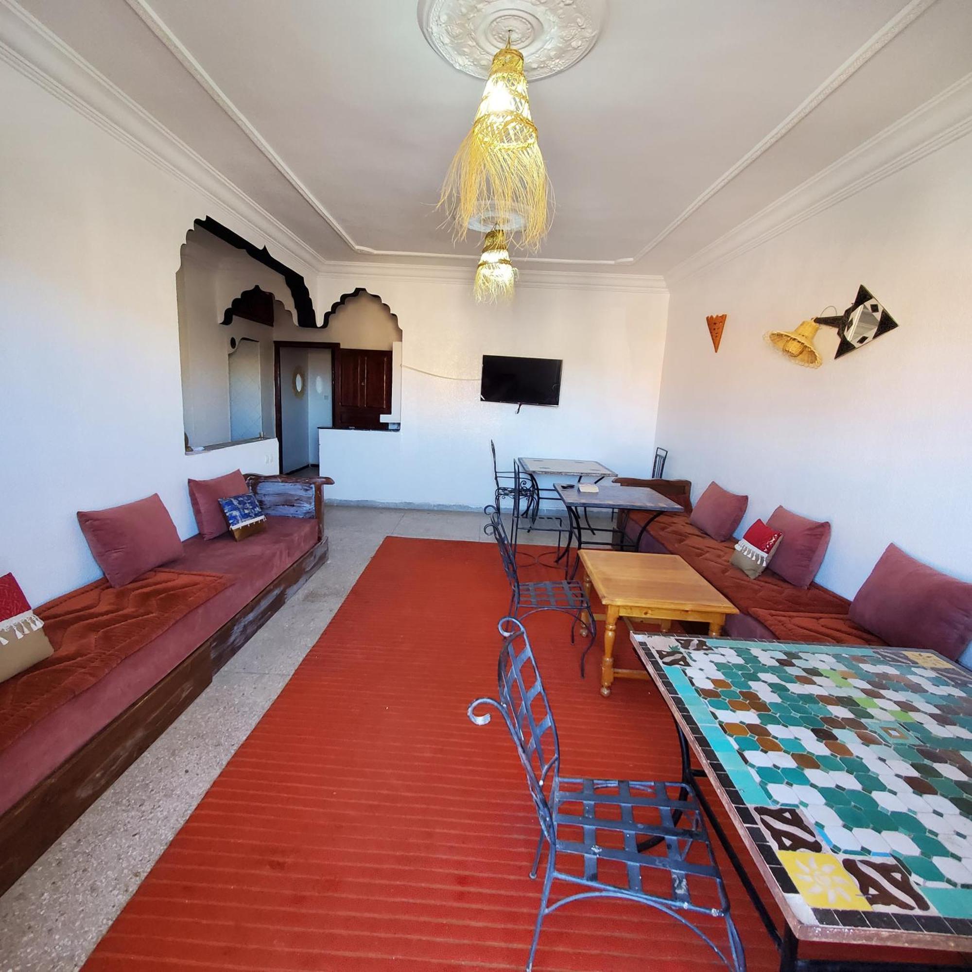 Warzazat Hostel Экстерьер фото