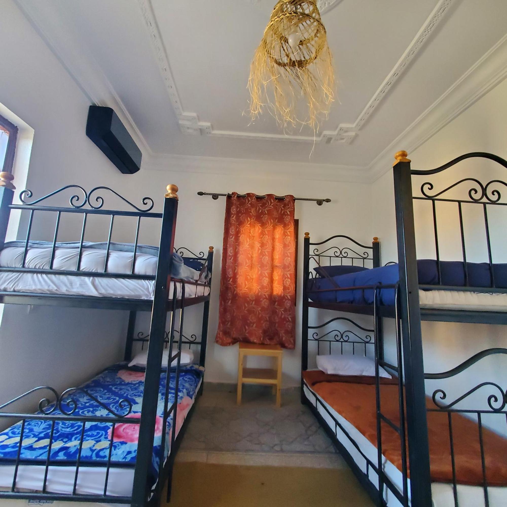 Warzazat Hostel Экстерьер фото